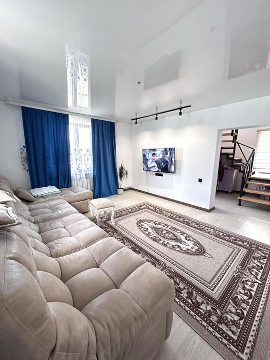 Продам 2-х этажный дом | 16-й мкр. Куленовка