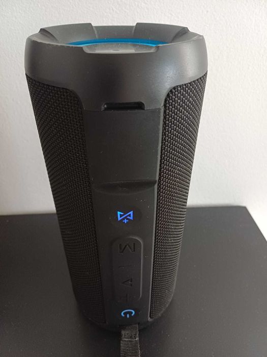 Boxa portabila ,noua,in garantie,bluetooth 5.3,miniSD,USB,TWS,aux