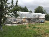 Vand solar 50 m2. Necesita folie noua. Este de dimensiuni mari