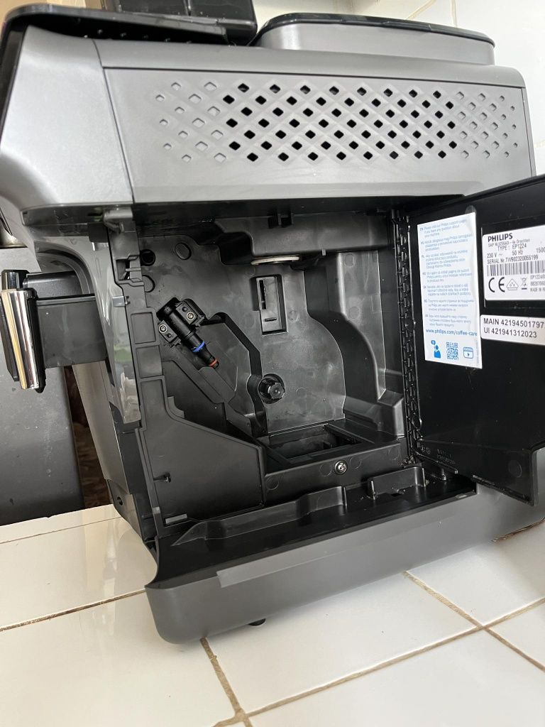 Кафе автомат philips ep1224/00