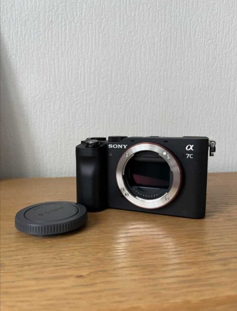 Фотоаппарат Sony Alpha ilce-7C Body