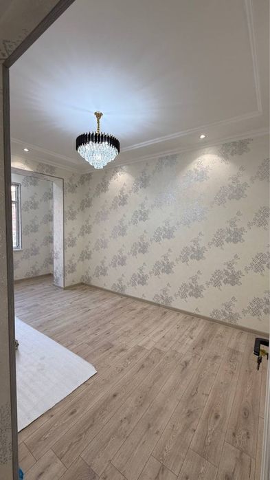 Продаю квартиру новостройка 1-комнатная Яшнабадском районе Иззат 1/1/&