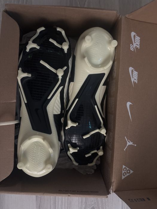 Vand Crampoane nike mercurial noi noute