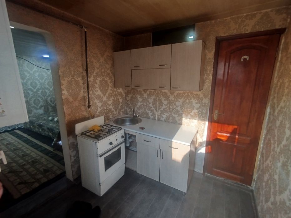 Ижрага ховли берилади хаммма шароитлари Билан студент ёки оилага