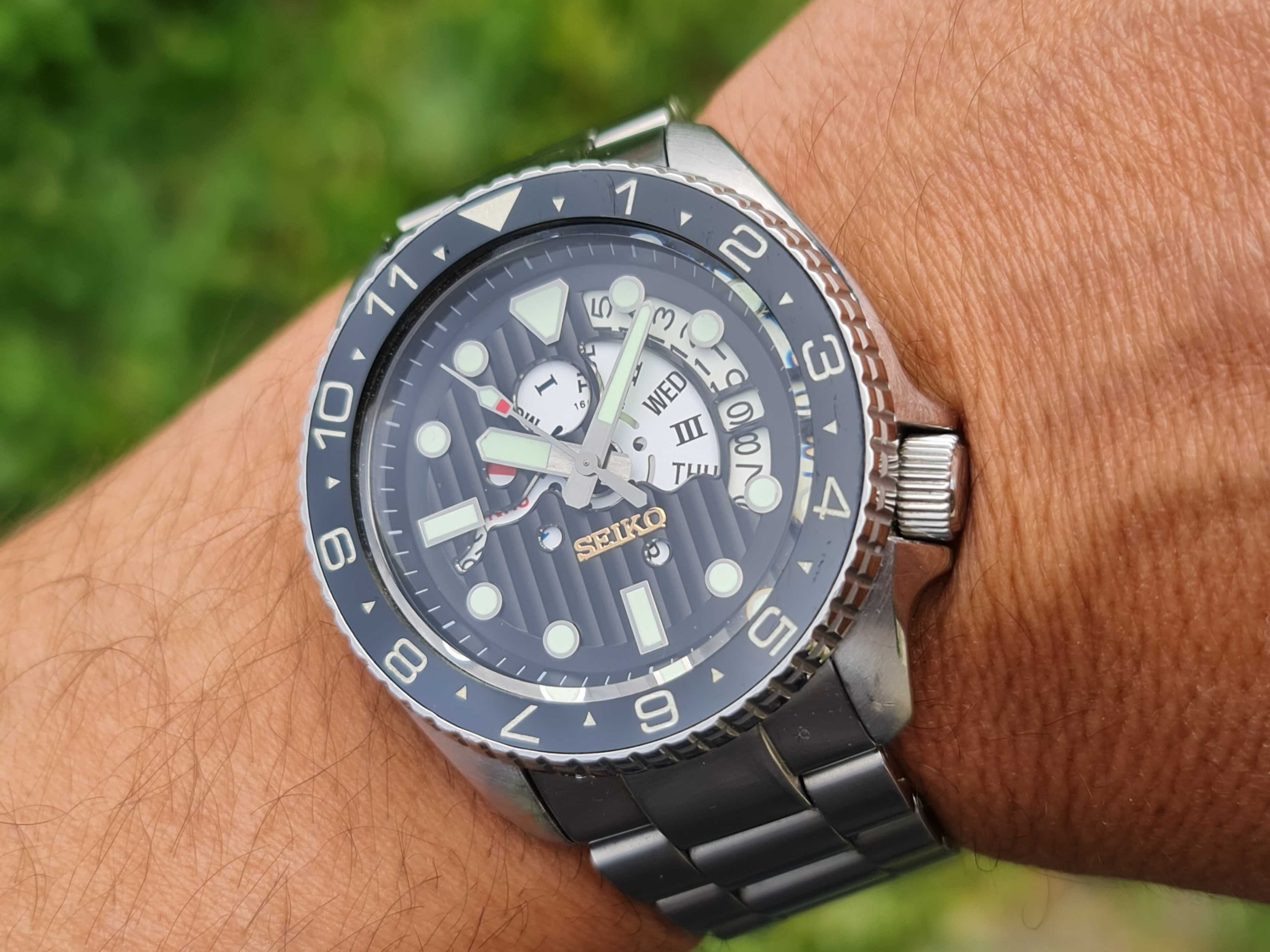 Seiko SKX007 Automatic 4R36 Mod