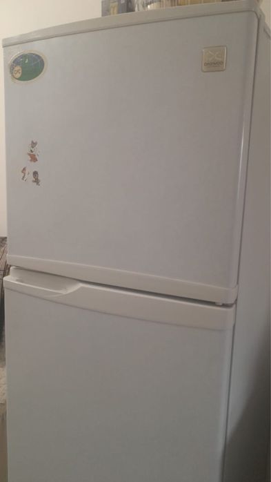 холодильник Daewoo