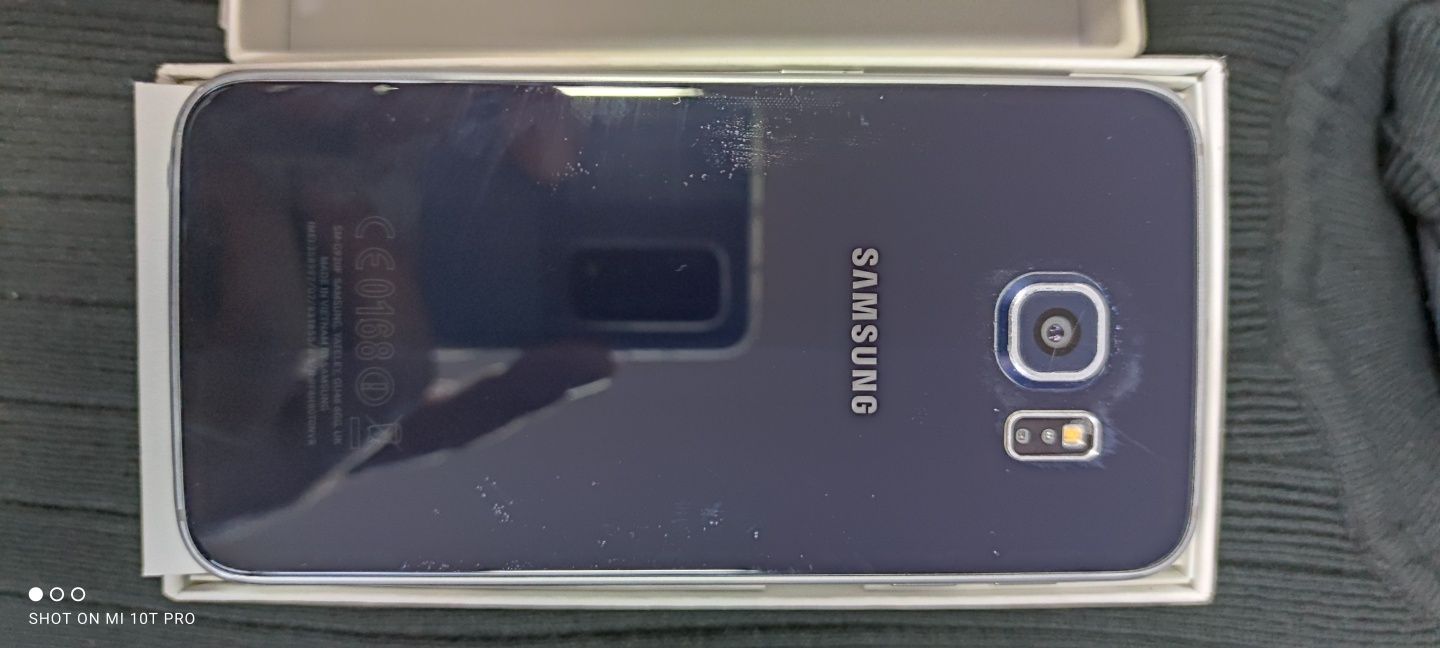 Samsung galaxy S6.