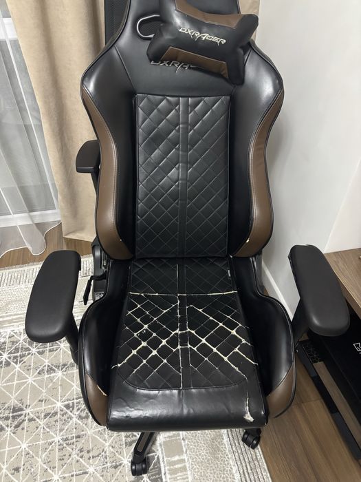 DxRacer игровое кресло