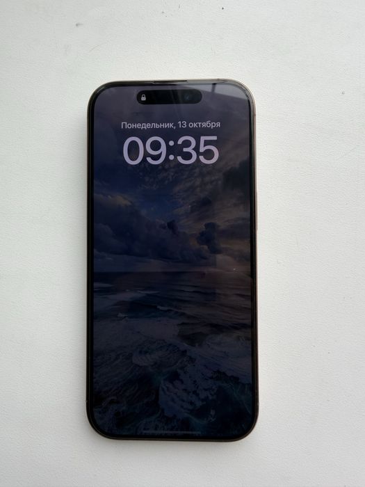 Продам iphone 16 pro