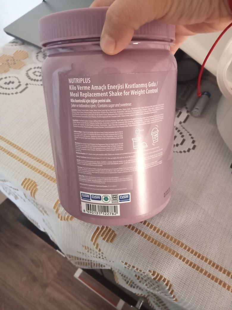 Shake nutri plus farmasi