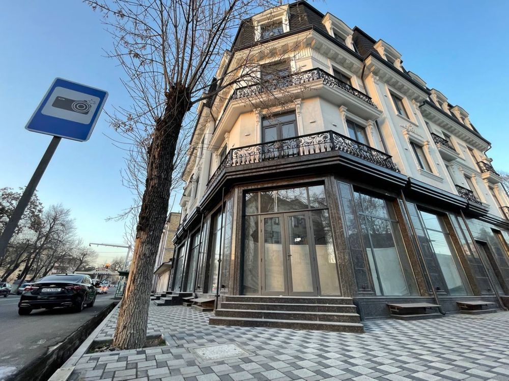 Ракат Московская Пицца | 1800кв - Продается Здание вдоль дороги
