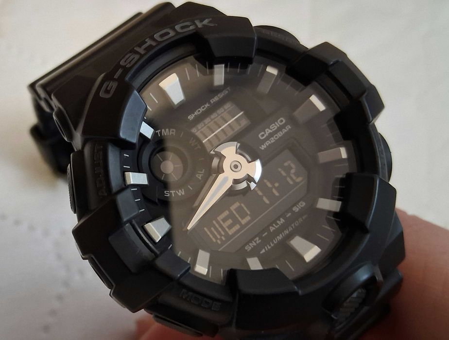 Casio G-SHOCK GA-700