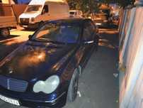 Vând Mercedes c class 200