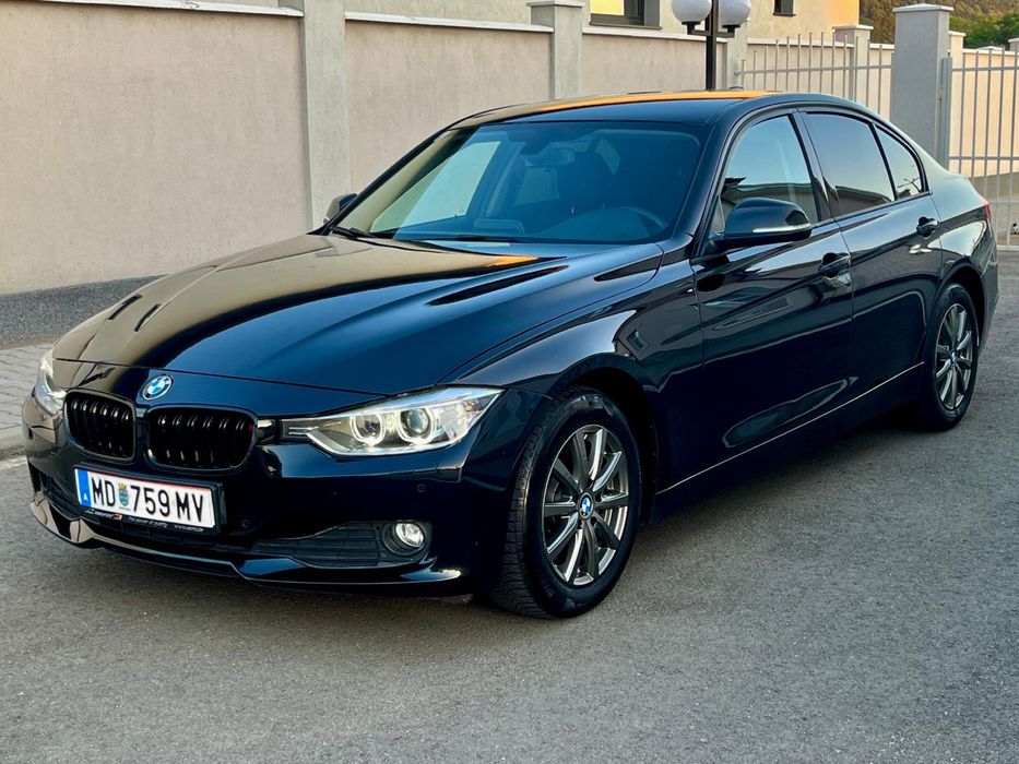 Bmw F30 an 2013 motor 2.0 diesel 183 cp xenon