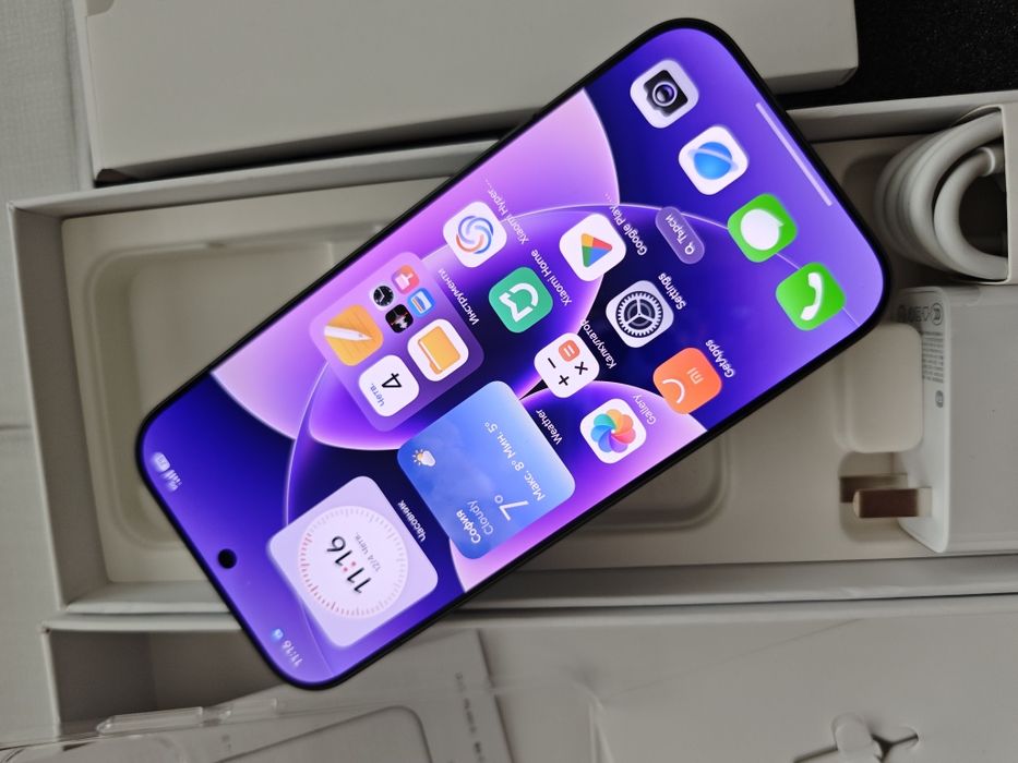 Чисто нов Xiaomi 17  16RAM/512GB Black