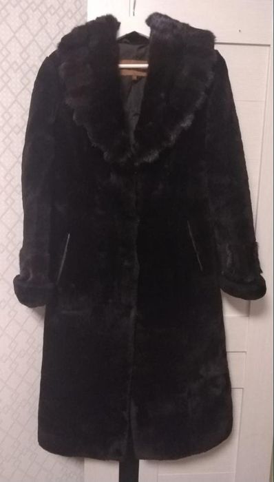 Продается жееская шуба