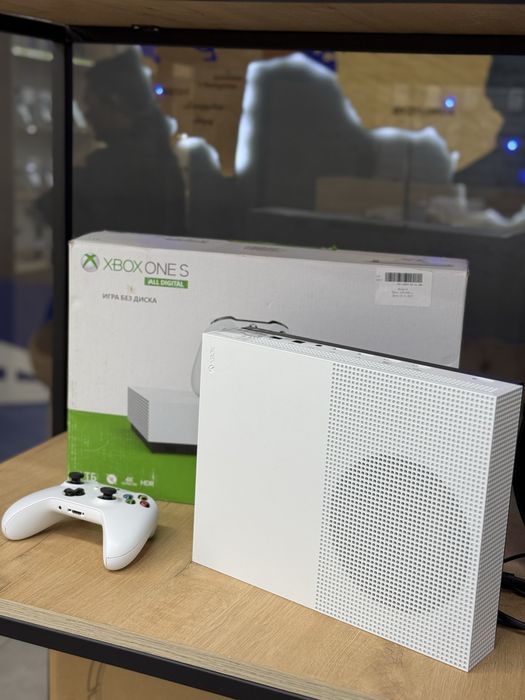 Игровая приставка XBox S series 1TB без дисковода Рассрочка 0-0-24