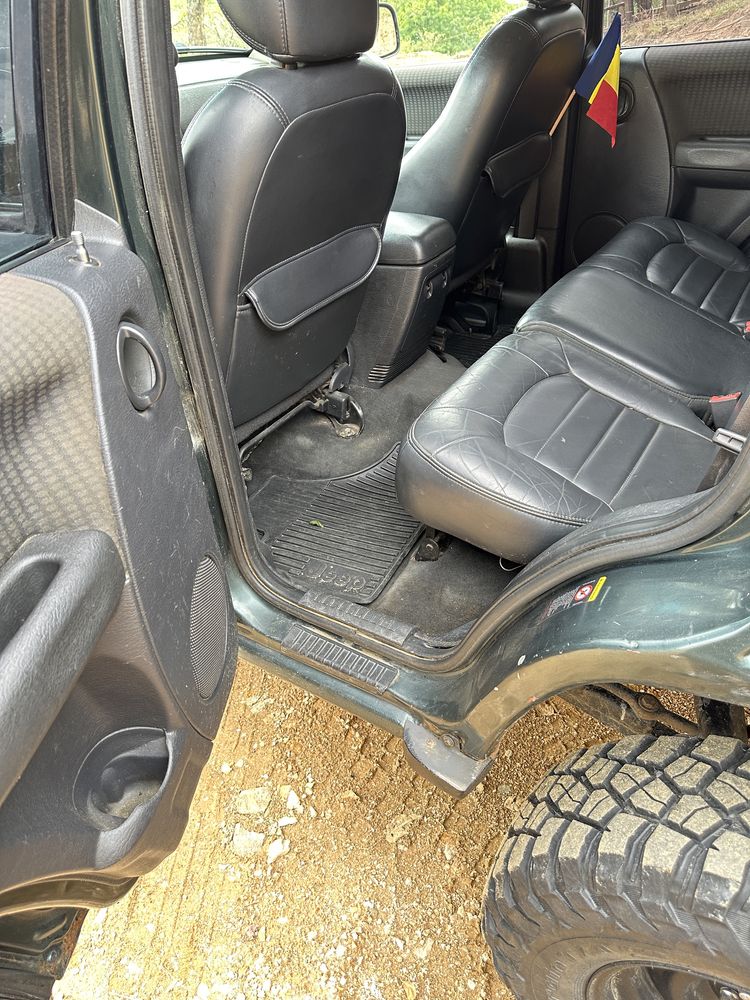 Jeep cheroke kj 2.5