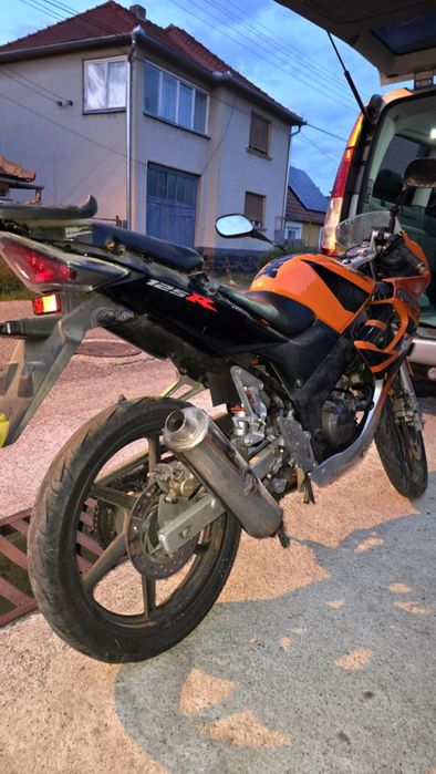 Honda cbr 125 dezmembrării
