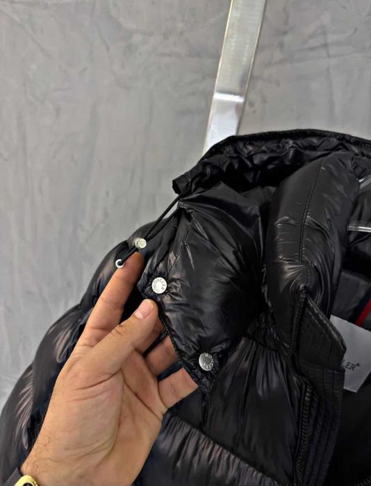 Geacă M.O.N.C.L.E.R Maya