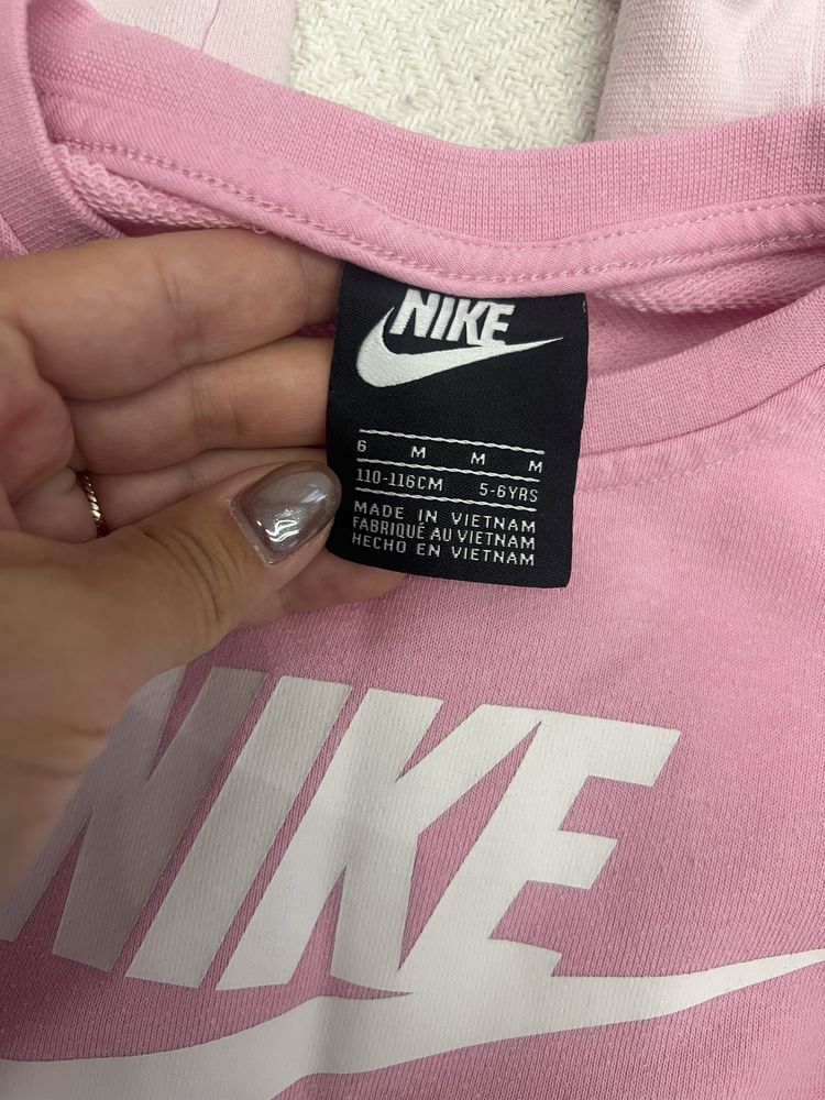 Блуза Nike за момиче 110-116 5-6 г