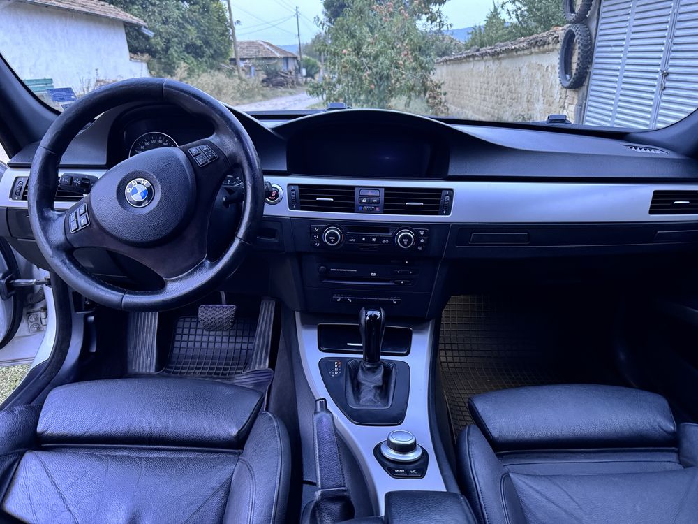 Bmw 325i.