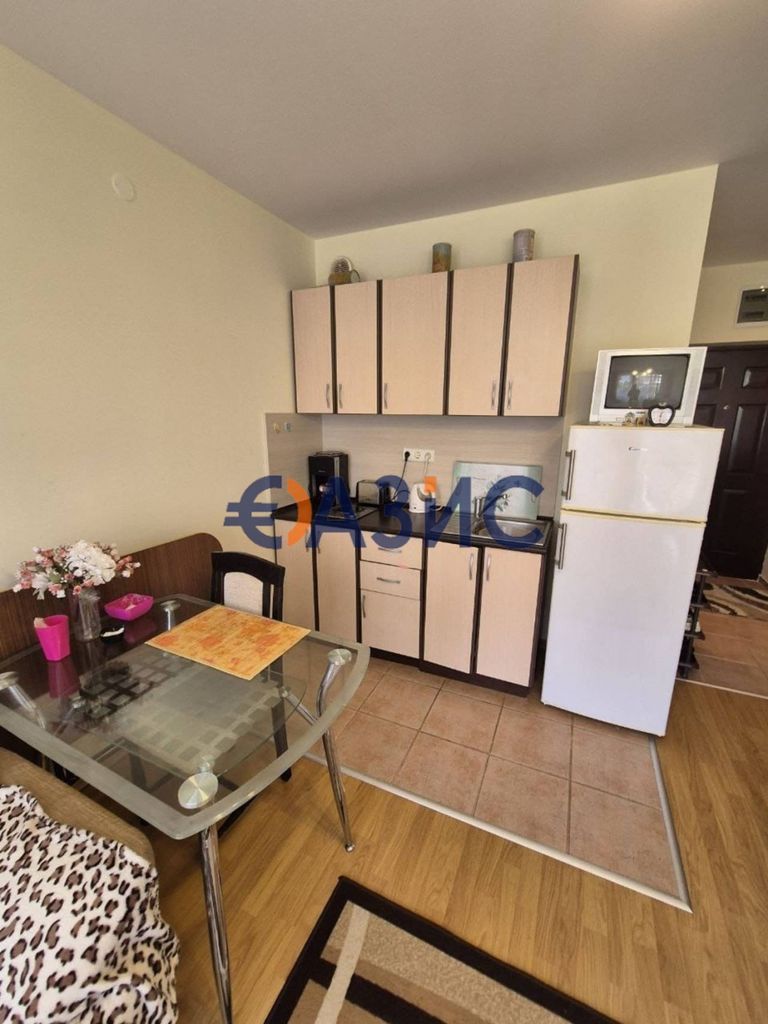 Продава се Едностаен апартамент в к.к. Слънчев бряг - 40 кв.м за 1158 €/кв.м - Снимка #2