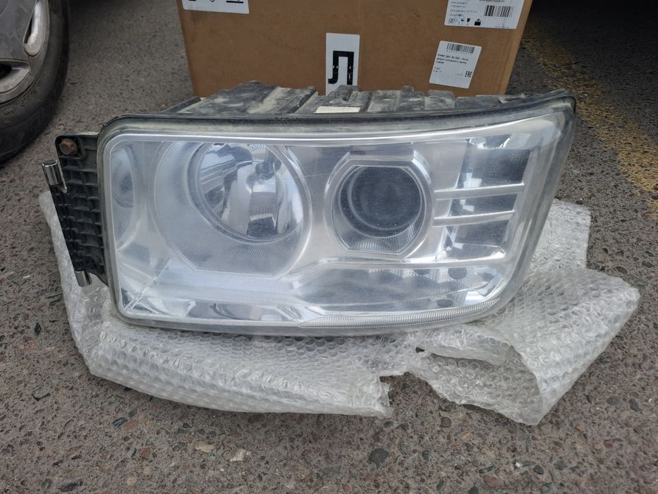 Камаз Нео фара комплект