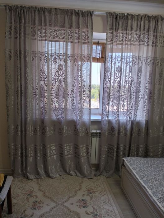 Продам шторы красивое орнаментом