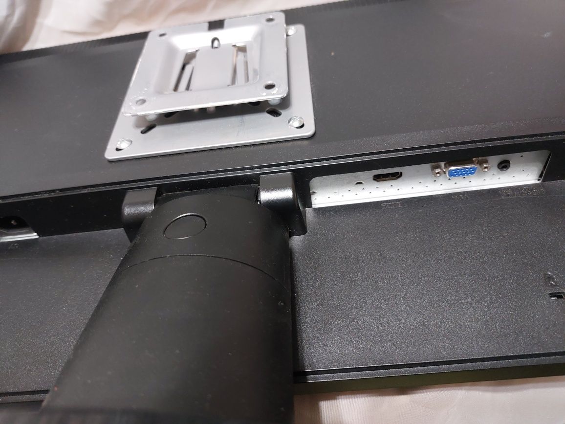 Monitor Philips 246ELH