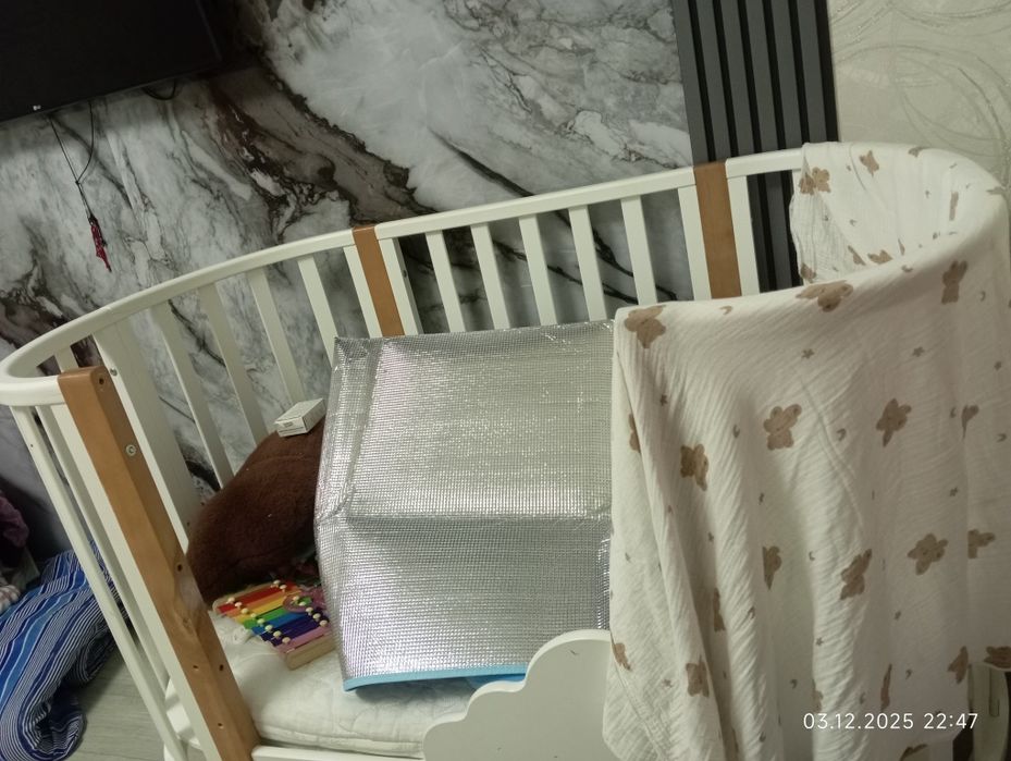 Детски кравать       .