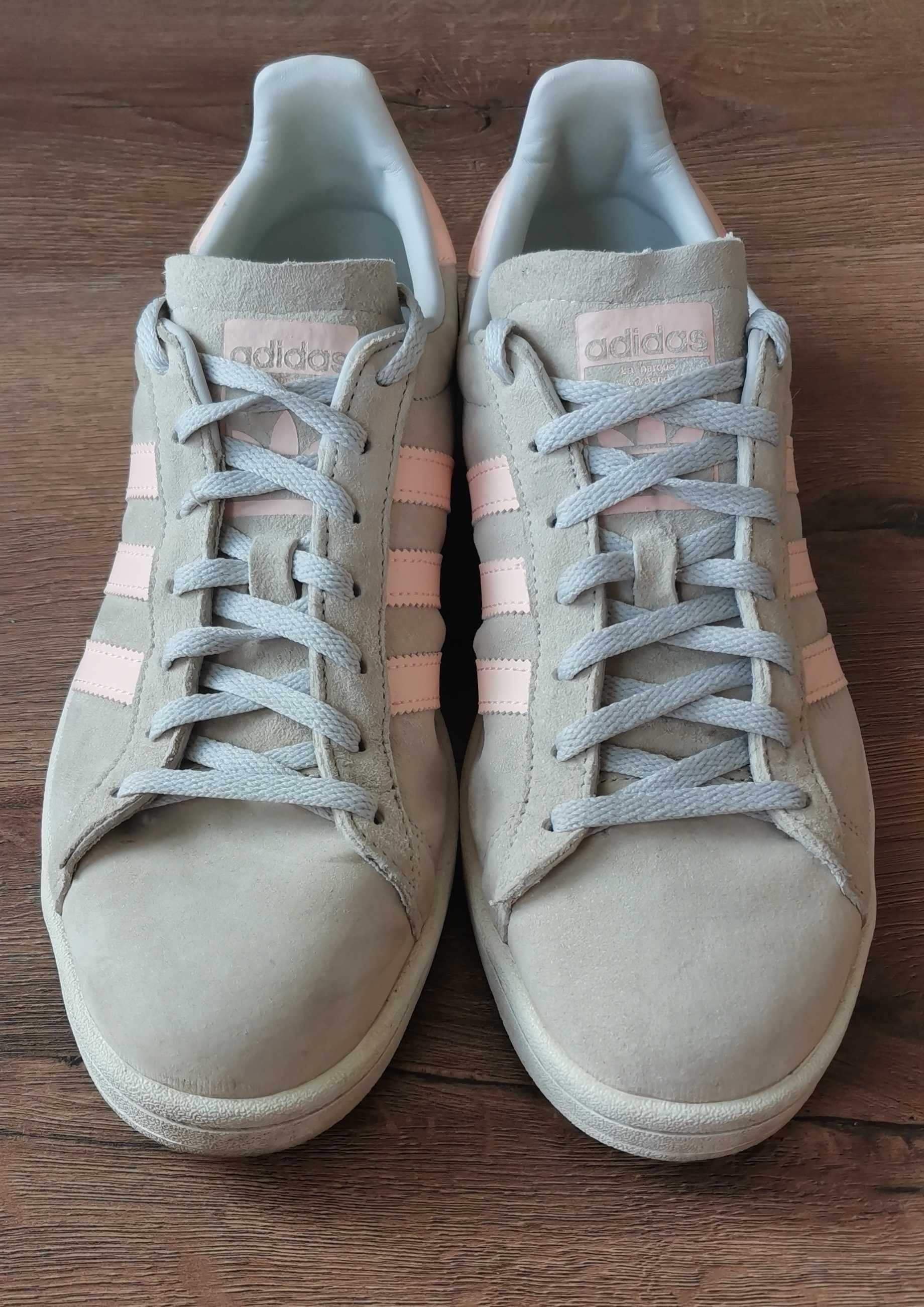 Дамски кецове Adidas, естествен велур, 40 номер