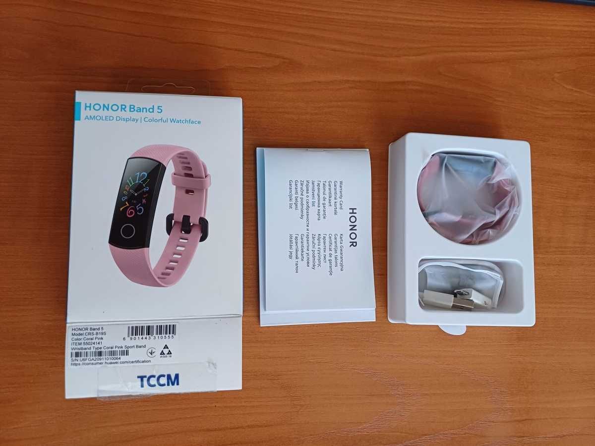 Продавам 2 броя Смарт гривни Honor Band 5 за 60 лева!
