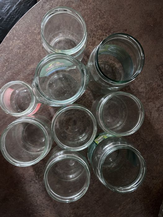 Отдам банки бесплатно