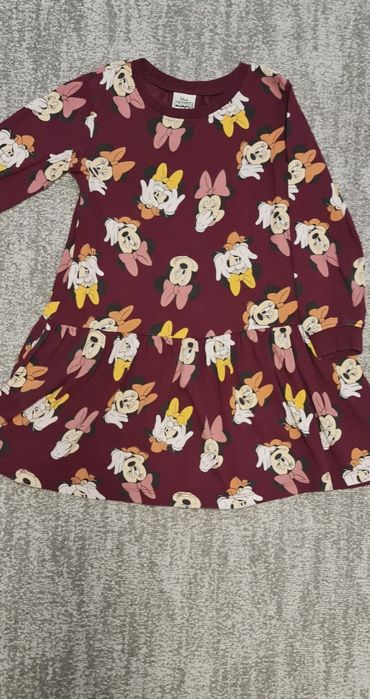 Rochita Next marimea 3-4 ani