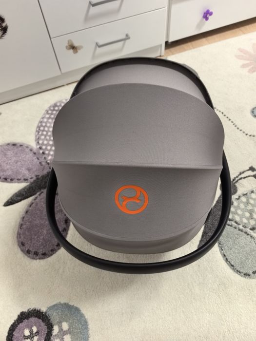 Cybex Стол за кола, Кош за новородено, Адаптори