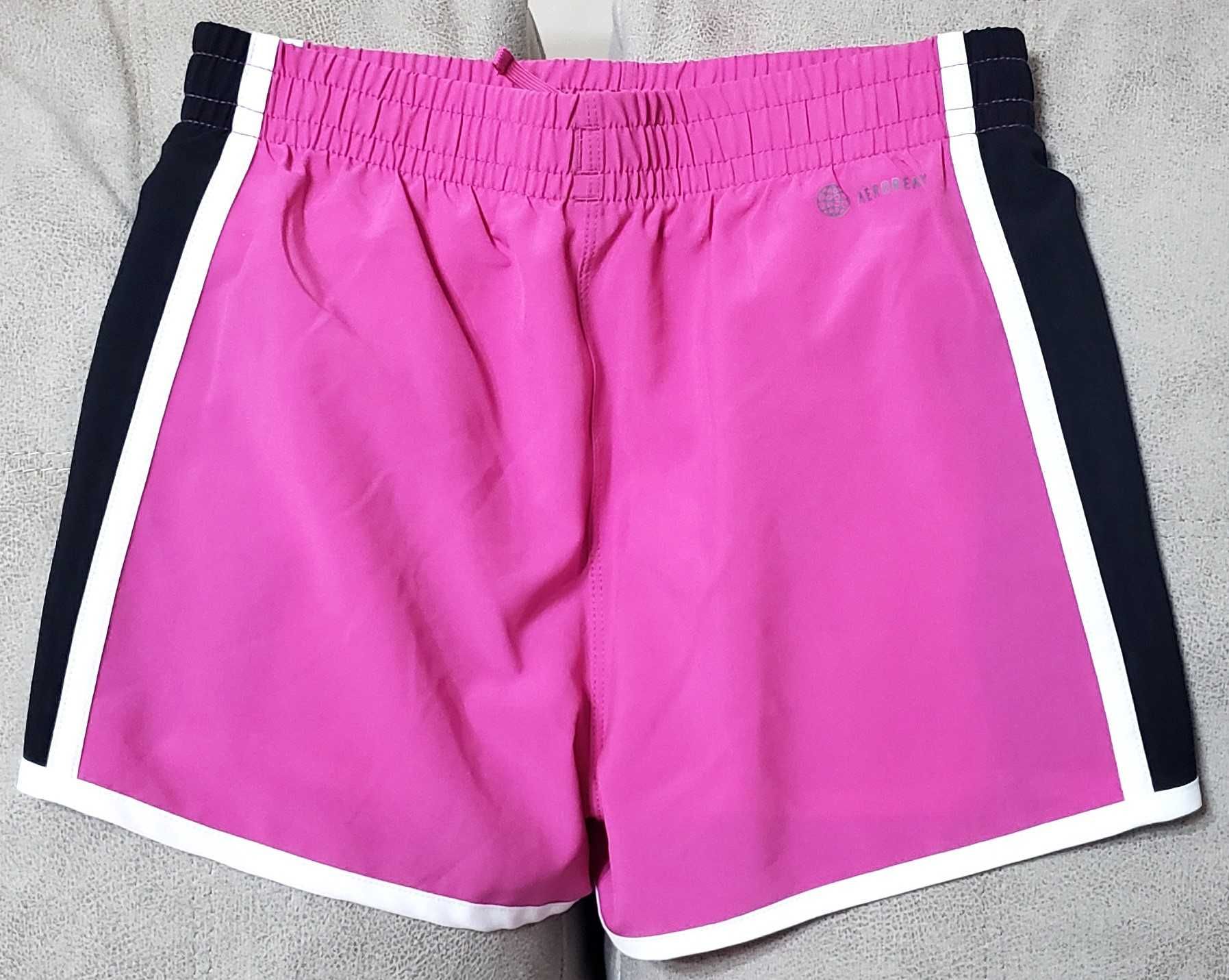 Нови детски шорти ADIDAS за момиченце на 10-12 год.