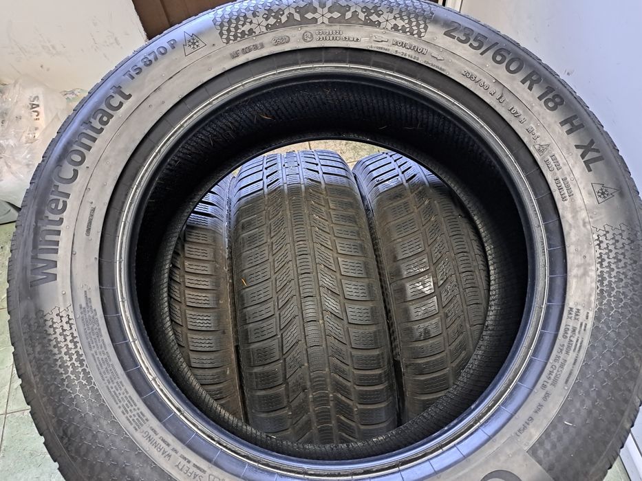 4 anvelope 235/60 R18 Continental