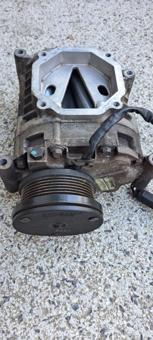 Компресор eaton m62