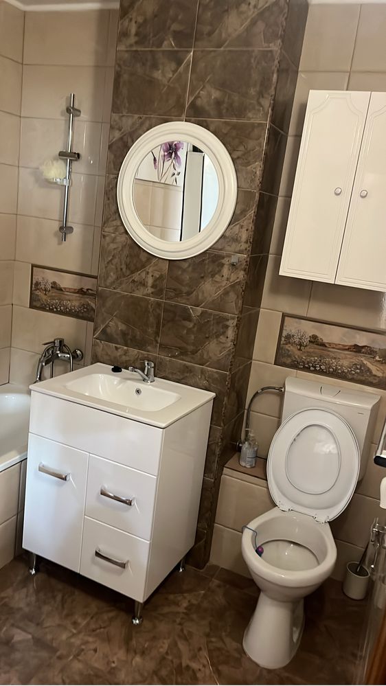 Inchiriez apartament 2 camere