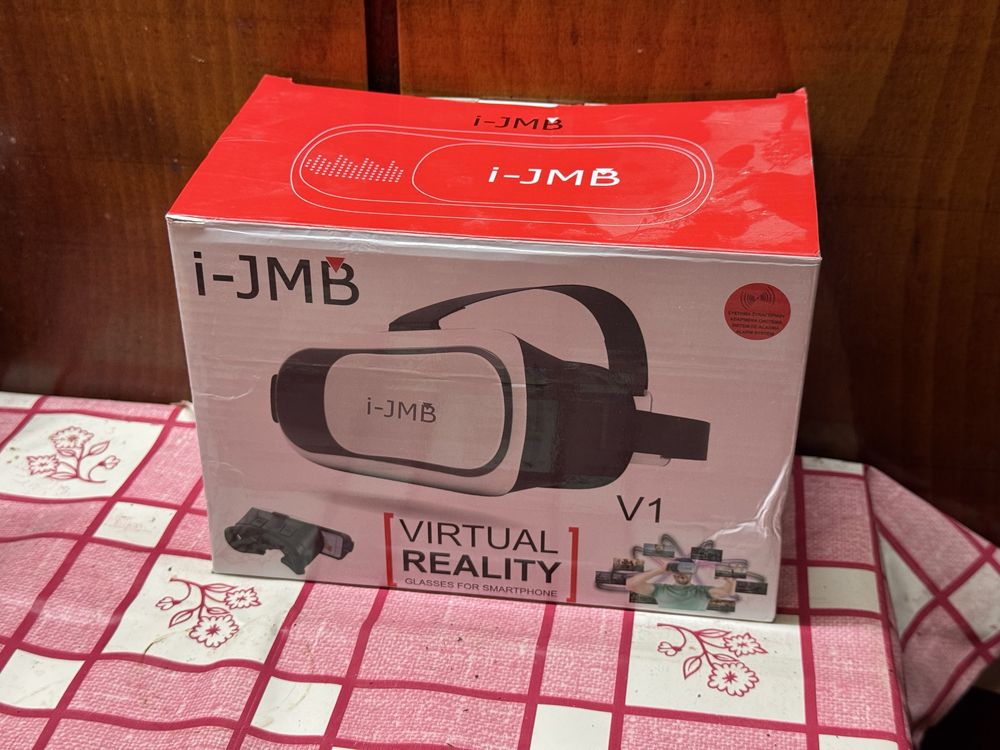 VR Box i-JBM v1 за телефон