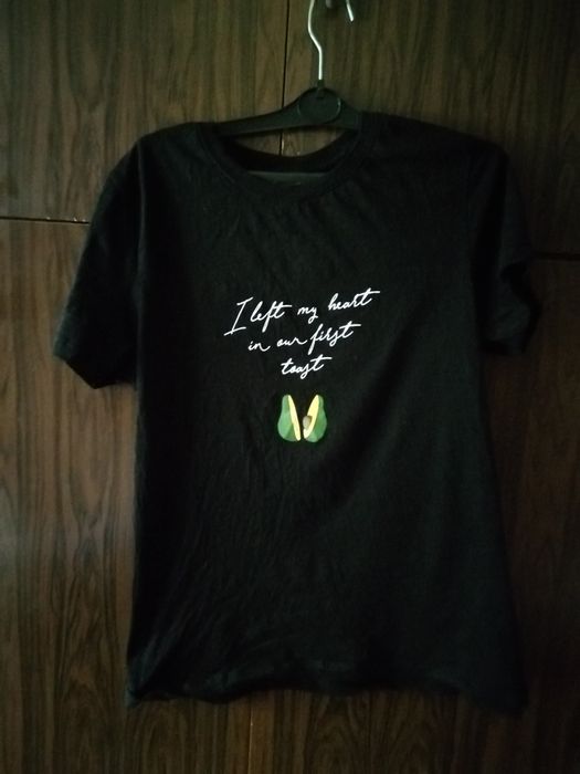 Тениски блузки по 2 лева бройката