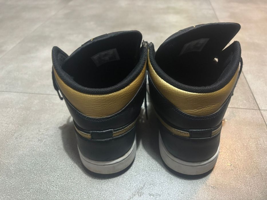 Adidasi Jordan EUR 43