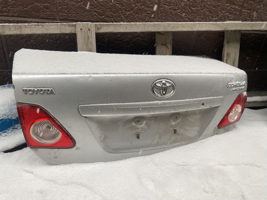 Багажник Тойота каролла 150 кузове