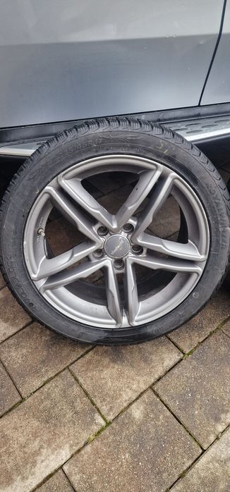 Jante cu anvelope iarna 225 45 r17