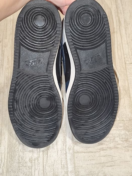 Мъжки кецове Nike Court Vision Mid