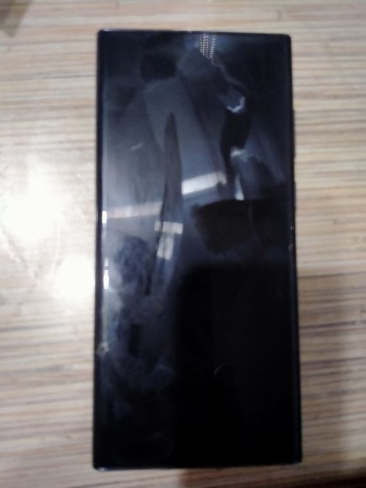 Продам самсунг с 22 ультра 128