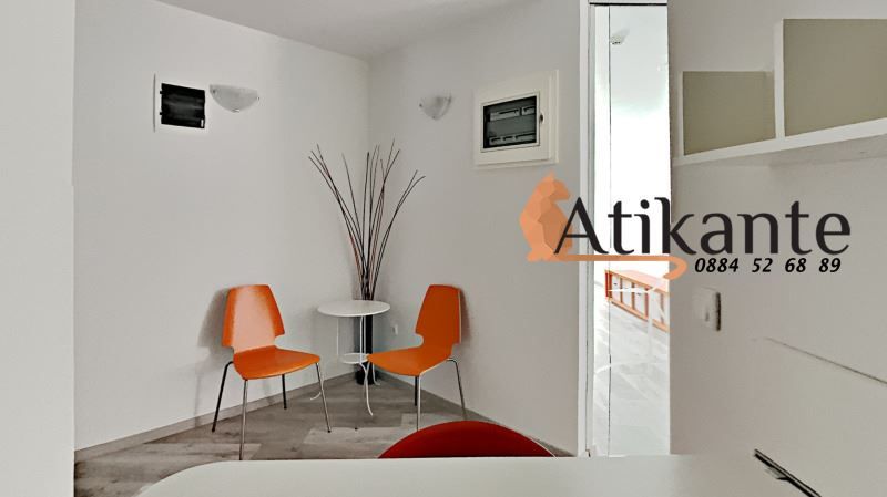 Продава се Офис в София, Лозенец - 252 кв.м за 4857 €/кв.м - Снимка #8