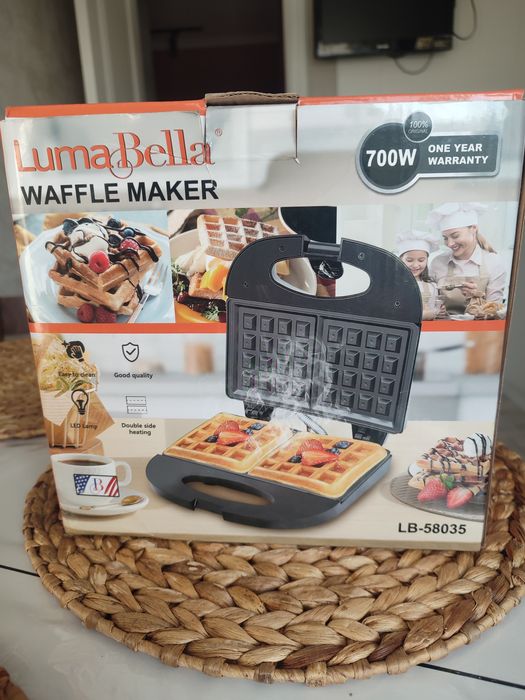 Новая Вафельница Luma Bella 58035