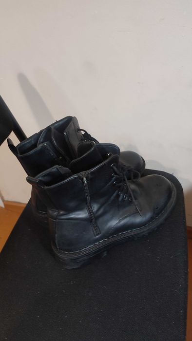 Продам недорого женскую обувь